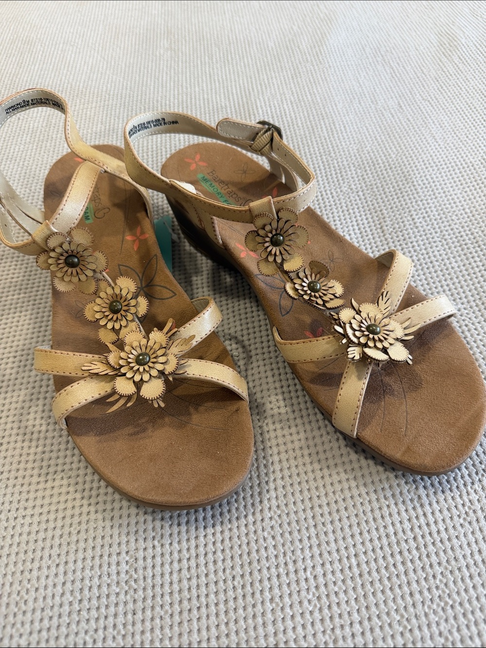 BareTraps Beige Floral Wedge Sandals
